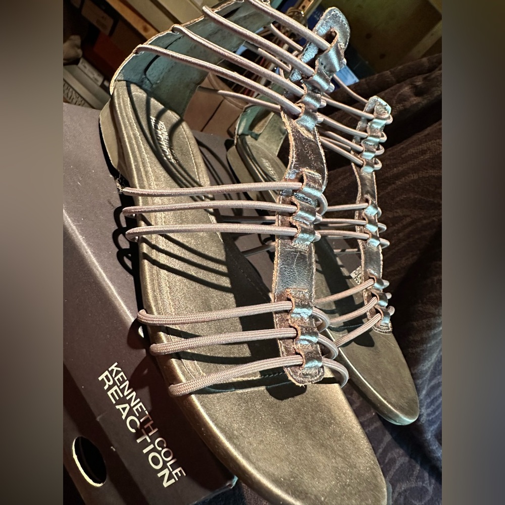 Kenneth Cole Reaction Gladiator Leather Sandal